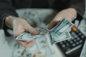 How to Manage Cash Flow
